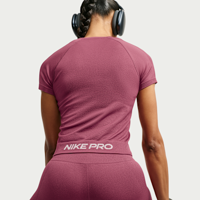 Nike Pro Seamless Dri-FIT Kadın Tişörtü görsel 2
