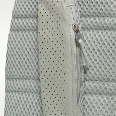 Nike Sportswear Essentials Sling Bag (8L)