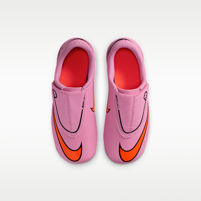 Chuteiras de futebol de perfil baixo multiterreno Nike Jr. Mercurial Vapor 16 Club para criança