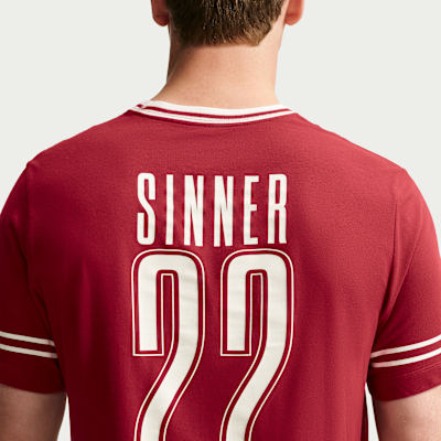 Nike Jannik Sinner Dri-FIT Erkek Tenis Tişörtü görsel 2