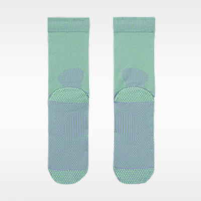 Nike 跑步輕量中筒襪 (1 雙)