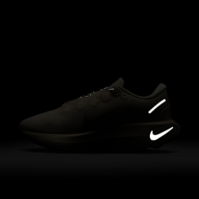 Nike Motiva GORE-TEX Women's Waterproof Walking Shoes