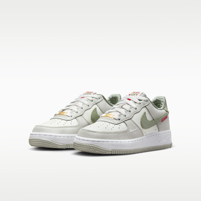 Tenis para niños grandes Nike Air Force 1 LV8