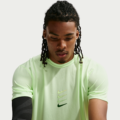 Nike Dri-FIT Erkek Koşu Üstü görsel 3