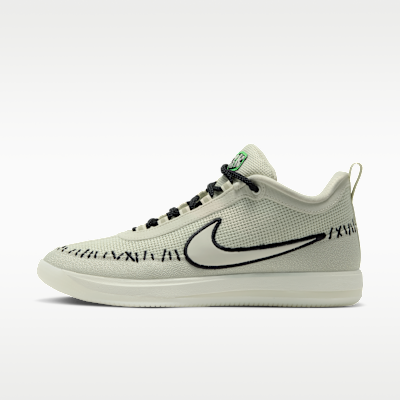 Nike  sneaker 