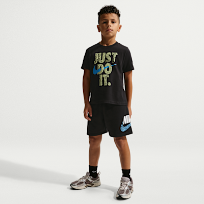 Playera con gráfico para niños talla pequeña Nike In The Zone