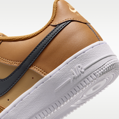Nike Air Force 1 Older Kids' Shoes