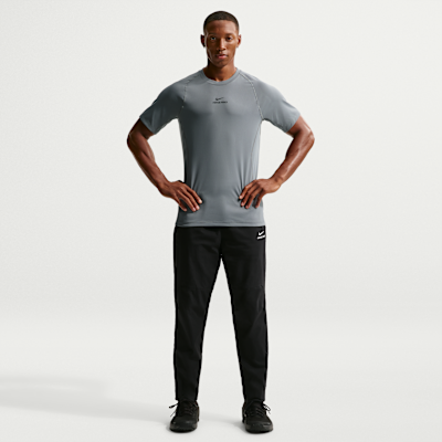 Nike Pro Training Dri-FIT Kısa Kollu Erkek Üstü görsel 4