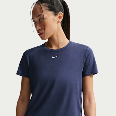 Nike One Classic เสื้อแขนสั้นผู้หญิง Dri-FIT