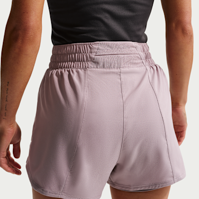 Nike One Dri-FIT Yüksek Belli 8 cm 2'si 1 Arada Kadın Şortu görsel 3