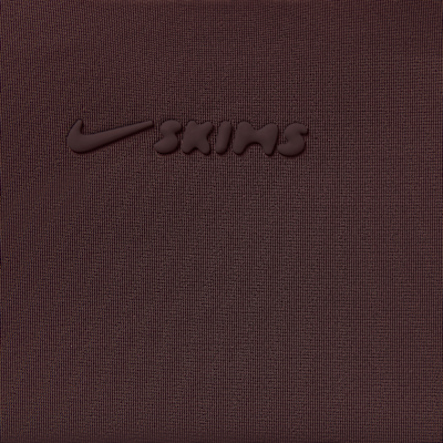 NikeSKIMS Satin Shine Yüksek Belli Dikişsiz 66 cm Kadın Taytı görsel 6