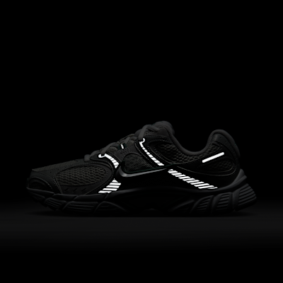 Tenis con detalles reflejantes para mujer Nike V5 RNR