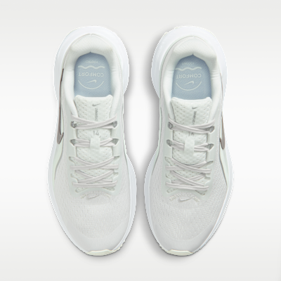 Nike Downshifter 14 Kadın Yol Koşu Ayakkabısı görsel 4
