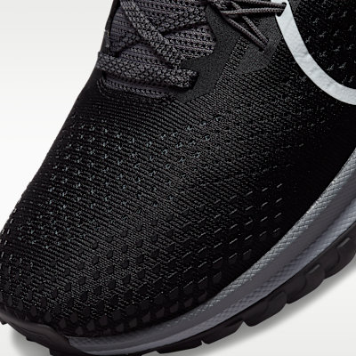 รองเท้าวิ่งเทรลผู้ชาย Nike Pegasus Trail 4