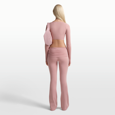 Pants acampanados de cintura plegable para mujer NikeSKIMS Matte