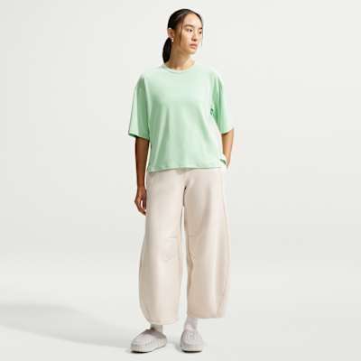 Nike 24.7 ImpossiblySoft Light Dri-FIT Kısa Kollu Kadın Tişörtü görsel 4