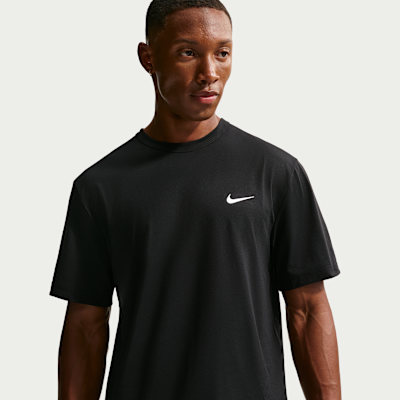 Nike Hyverse Dri-FIT UV Kısa Kollu Çok Yönlü Erkek Üstü
