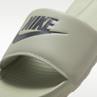 Nike Victori One 男款拖鞋