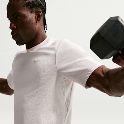 Nike Primary Dri-FIT Kısa Kollu Çok Yönlü Erkek Üstü görsel 3