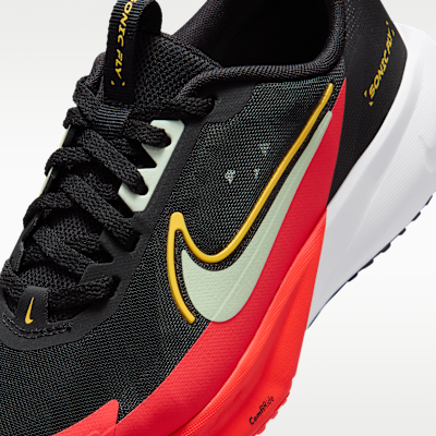 ナイキ ソニック フライ ジュニア ランニングシューズ