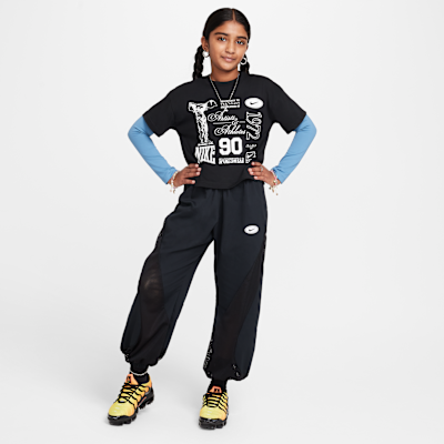 Nike Sportswear Older Kids' (Girls') T-Shirt
