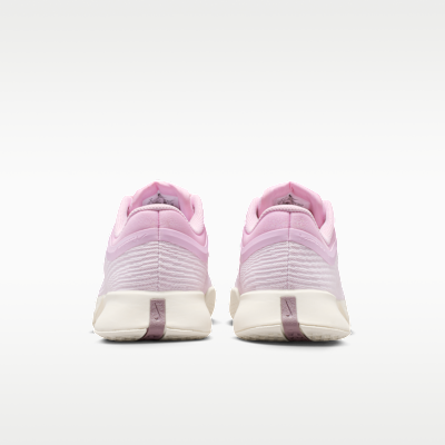 Nike Vapor Pro 3 Sert Kort Kadın Tenis Ayakkabısı görsel 6
