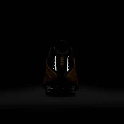 ナイキ ショックス R4 ウィメンズシューズ