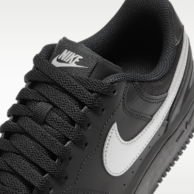 ナイキ ガンマ フォース ウィメンズシューズ