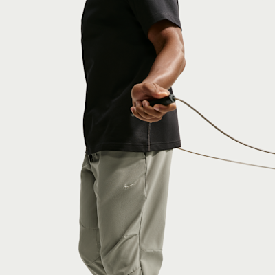 Nike Unlimited Dri-FIT Fermuarlı Paçalı Çok Yönlü Erkek Eşofman Altı görsel 4