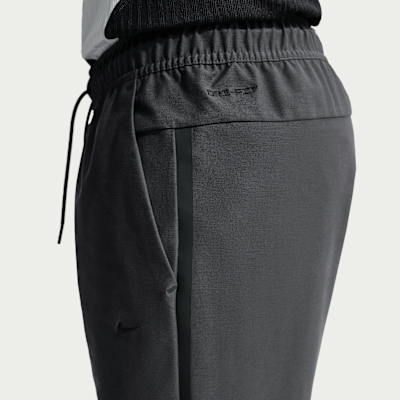 Nike Tech Dri-FIT Shori Örgü Erkek Eşofman Altı görsel 6