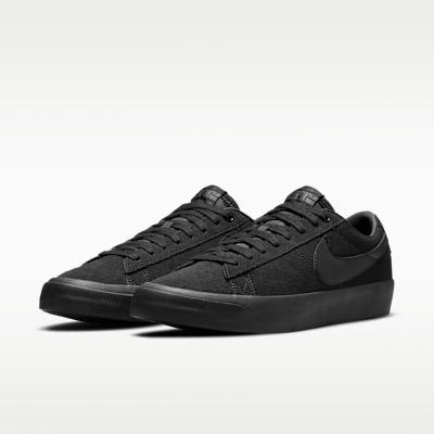 รองเท้าสเก็ตบอร์ด Nike SB Zoom Blazer Low Pro GT