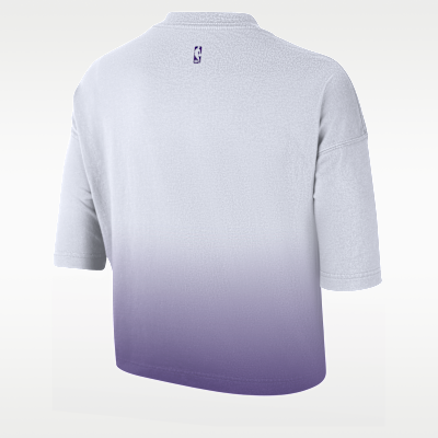 Playera de corte cuadrado Nike NBA para mujer Los Angeles Lakers Courtside City Edition Premium