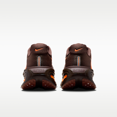 Nike Vomero Premium x Renegade Erkek Yol Koşu Ayakkabısı görsel 6