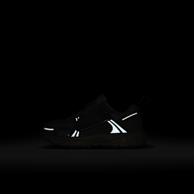 Nike Vomero 5 Little Kids' Shoes with Reflective Accents