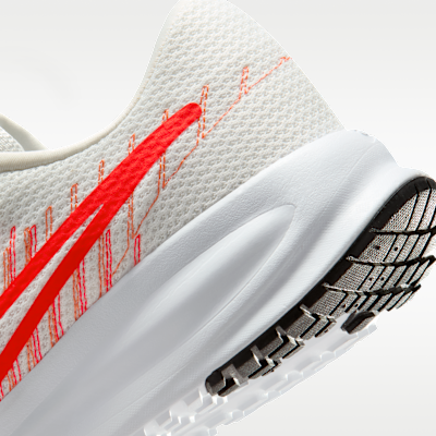 Tenis de correr en pavimento para hombre Nike Run Defy