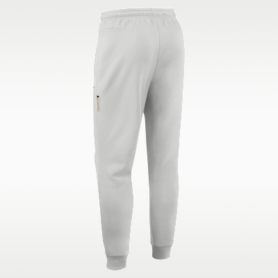 Pants universitarios Nike Dri-FIT entallados para hombre Tennessee Sideline