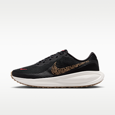 Nike Revolution 8 Kadın Yol Koşu Ayakkabısı