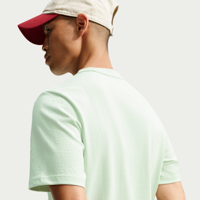Nike Sportswear Premium Essentials Tişört görsel 2