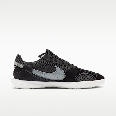 Nike Streetgato Low-Top Football Shoes