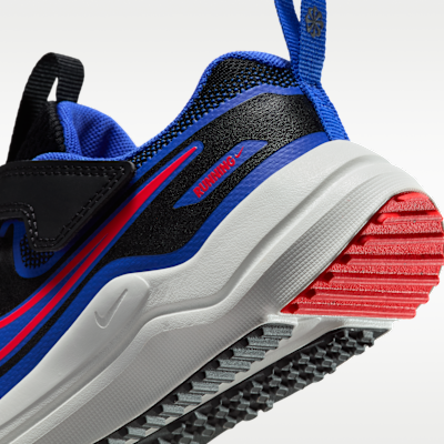 รองเท้าเด็กเล็ก Nike Cosmic Runner