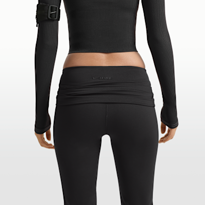 NikeSKIMS Matte Pantalón acampanado con cintura plegable - Mujer