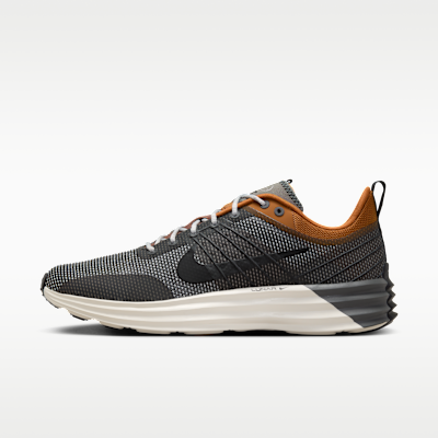 Nike Lunar Roam SE