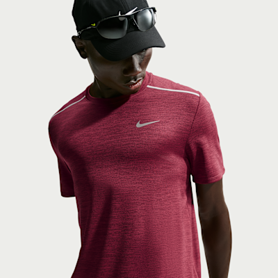 Nike Miler Dri-FIT Kısa Kollu Erkek Koşu Üstü görsel 3