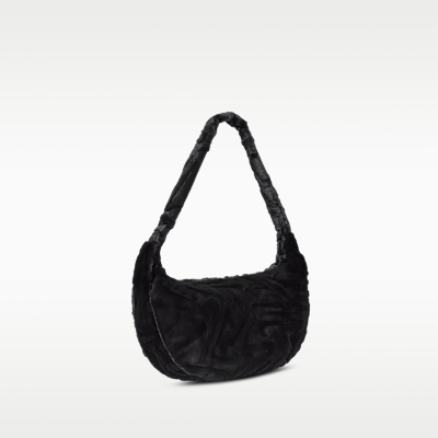 Nike Sportswear Faux Fur Slouchy Bag (19L)