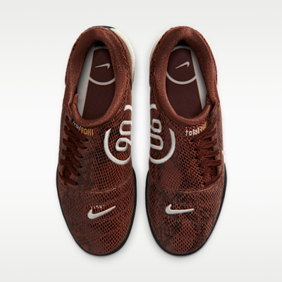 ナイキ トータル 90 SE ウィメンズシューズ