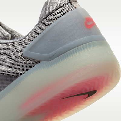 Nike SB Zoom Nyjah 4 Skate Shoes