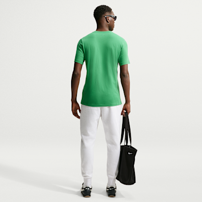 Nike Sportswear Club Erkek Tişörtü görsel 5