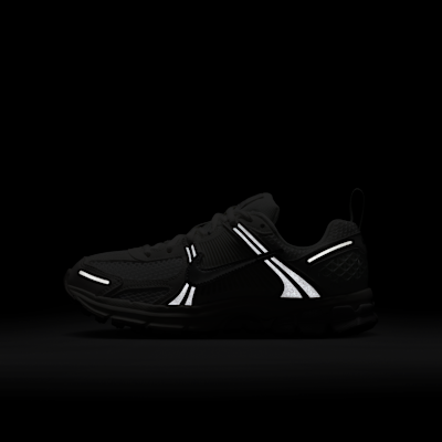 Nike Vomero 5 Older Kids' Shoes with Reflective Design Accents