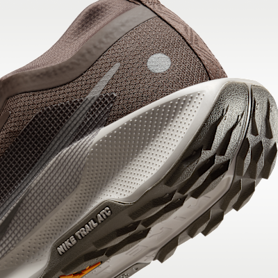 Nike Pegasus Trail 5 GORE-TEX wasserfester Traillaufschuh (Damen)