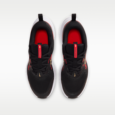 Nike Cosmic Runner Big Kids' Road Running Shoes